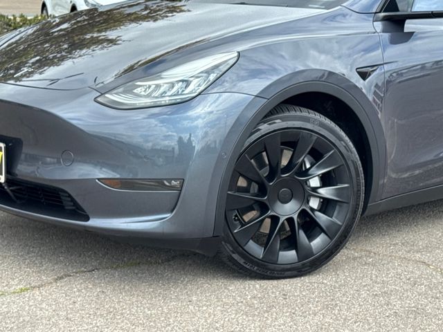 2021 Tesla Model Y Long Range photo 3