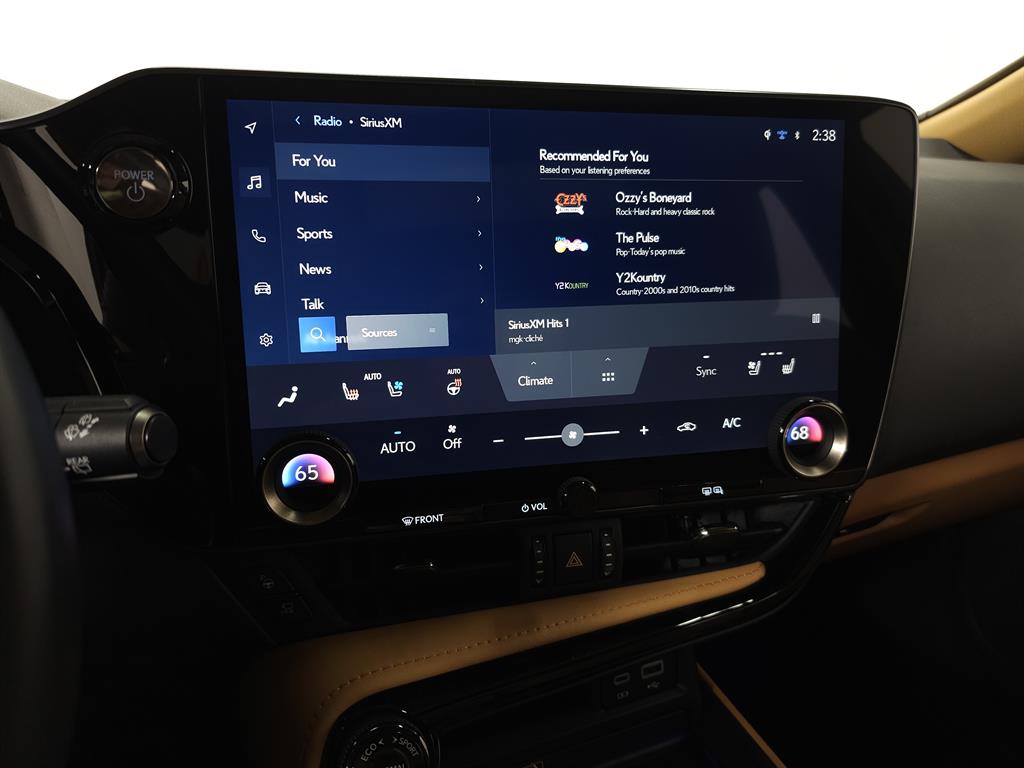 2025 Lexus NX 350h Luxury photo 22