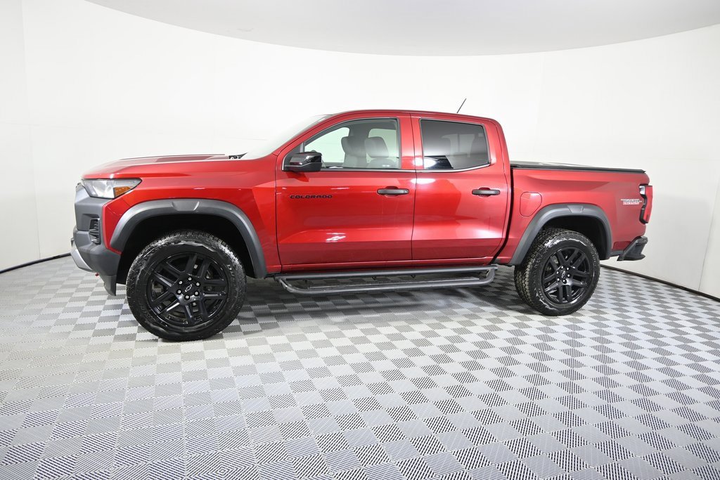 Used 2024 Chevrolet Colorado Trail Boss with VIN 1GCPTEEK4R1187506 for sale in Forest Lake, Minnesota