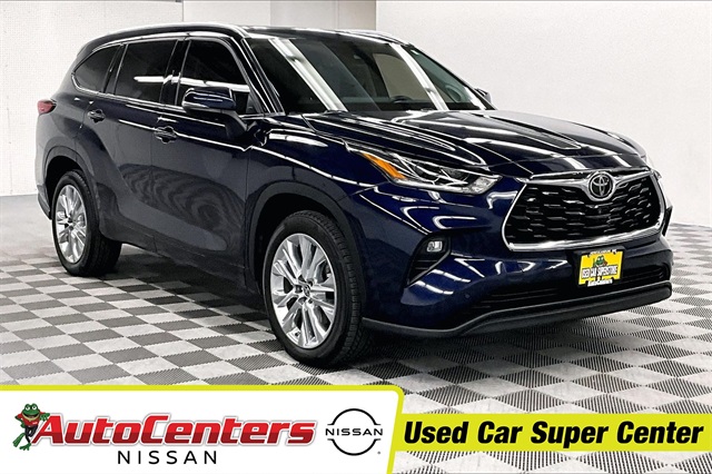 2021 Toyota Highlander Limited's photo