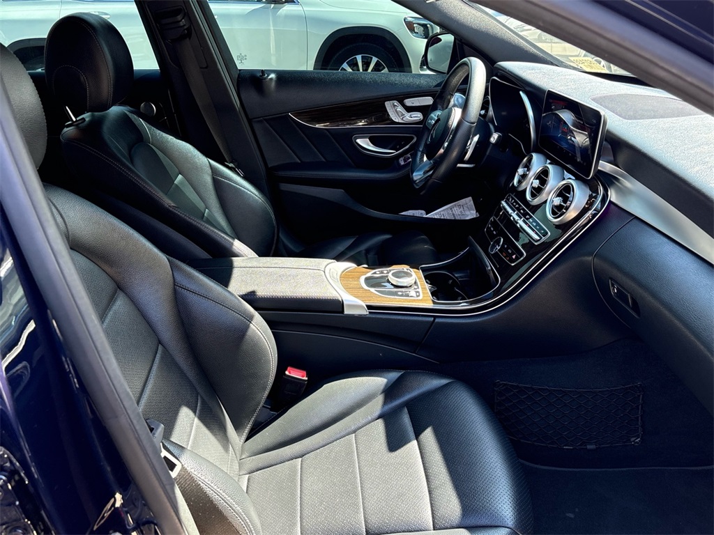 2020 Mercedes Benz C 300 photo 6
