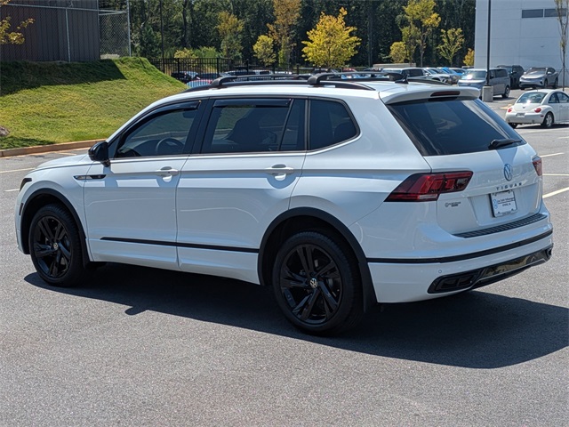 2024 Volkswagen Tiguan SE R-Line Black photo 6