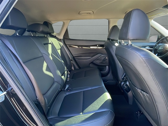 2023 Kia Seltos SX photo 15