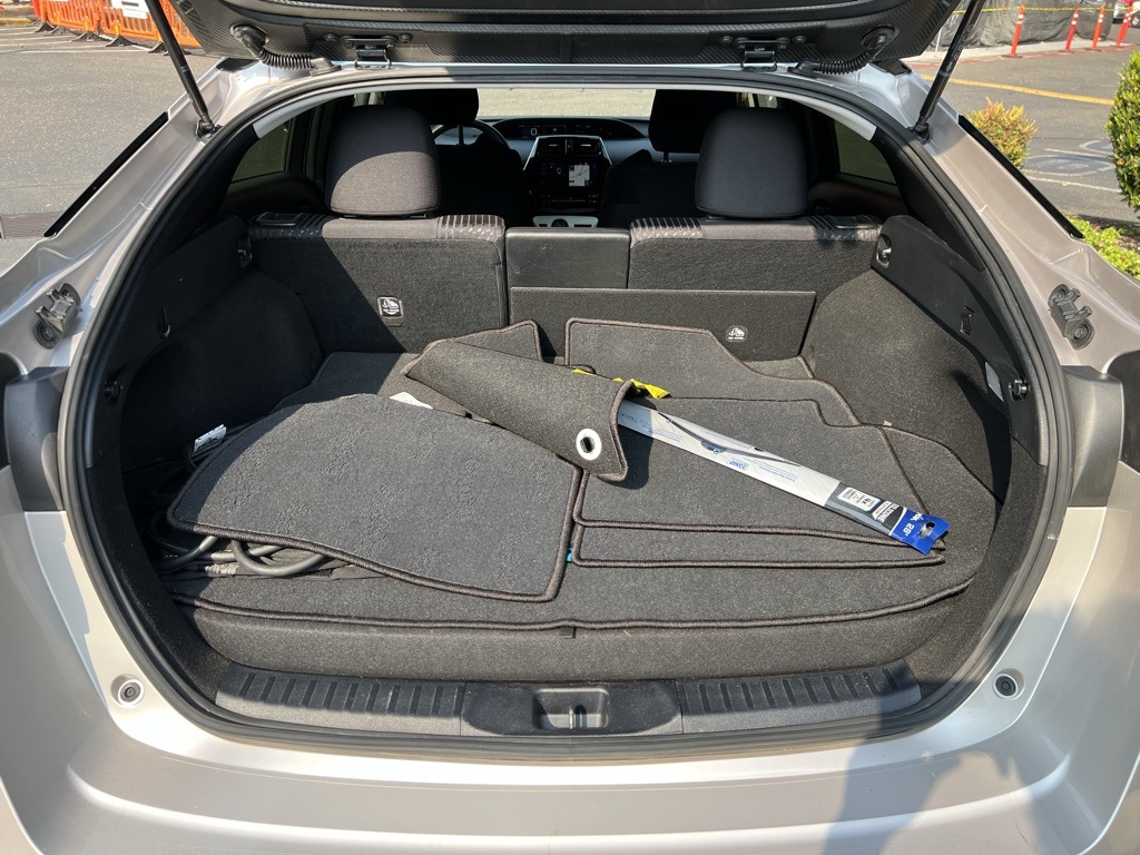 2019 Toyota Prius Prime Plus Premium Advanced photo 8