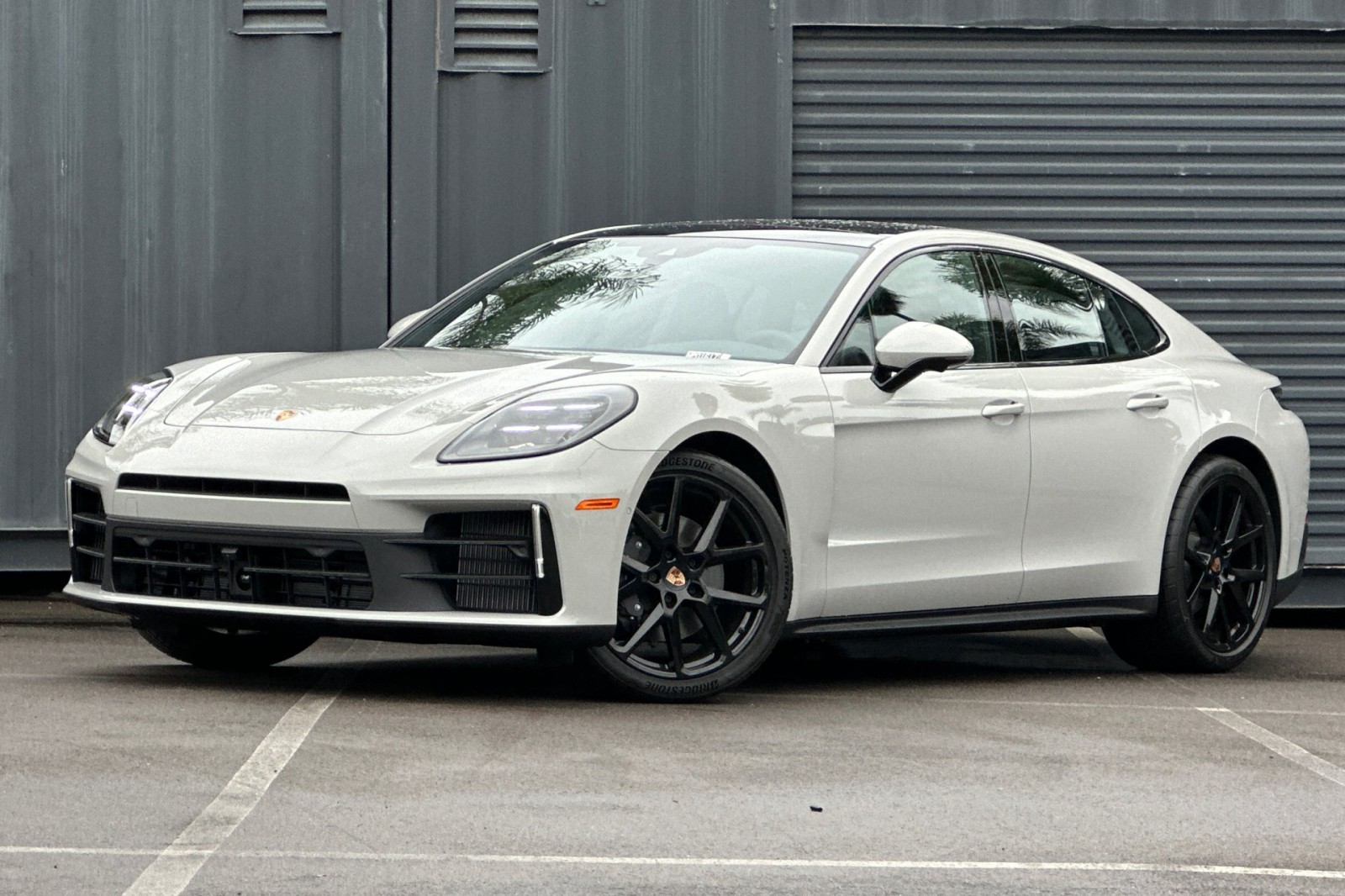 2026 Porsche Panamera Base
