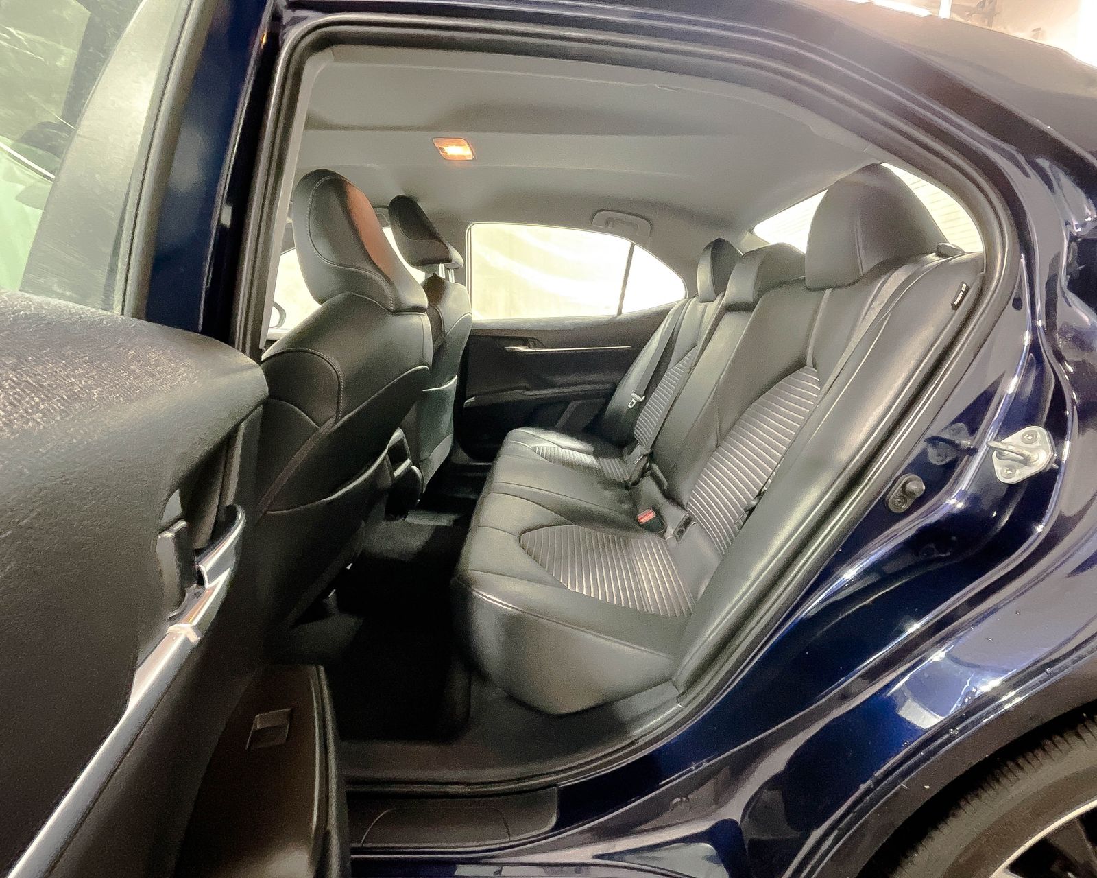 2022 Toyota Camry SE photo 20