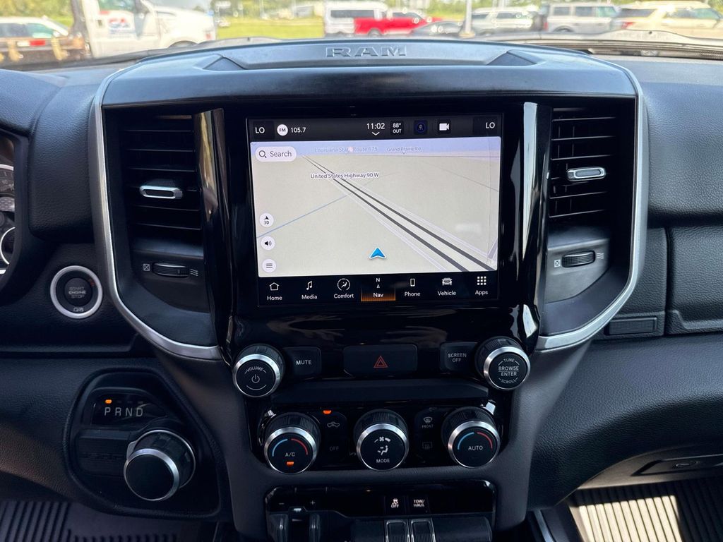 2022 Ram 1500 Big Horn photo 23