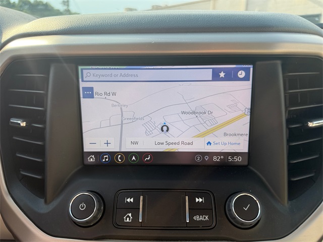 2023 Gmc Acadia SLT photo 18