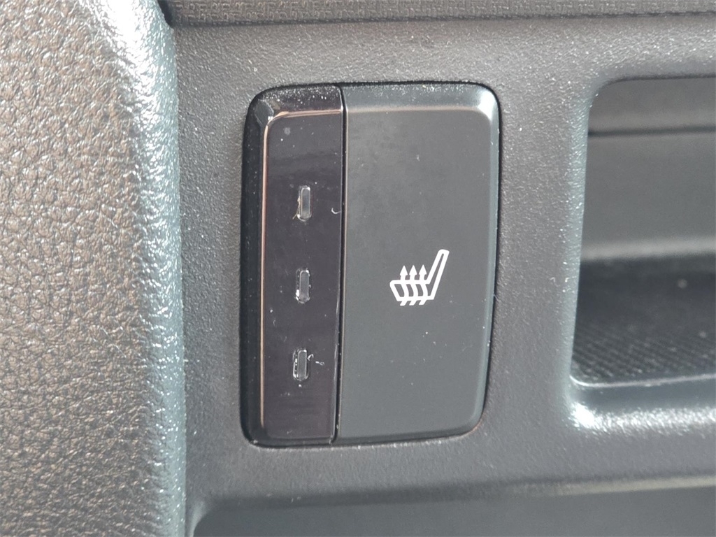 2022 Honda Pilot TrailSport photo 3