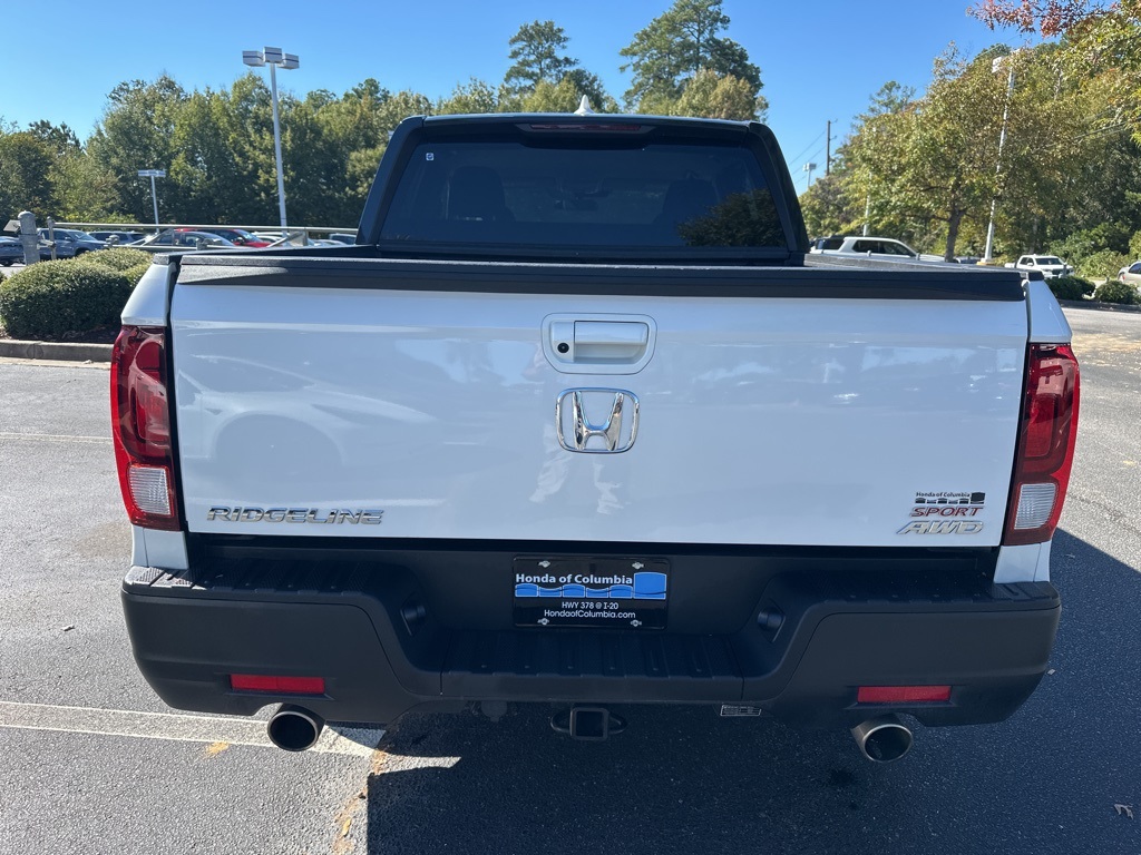 2023 Honda Ridgeline Sport photo 2