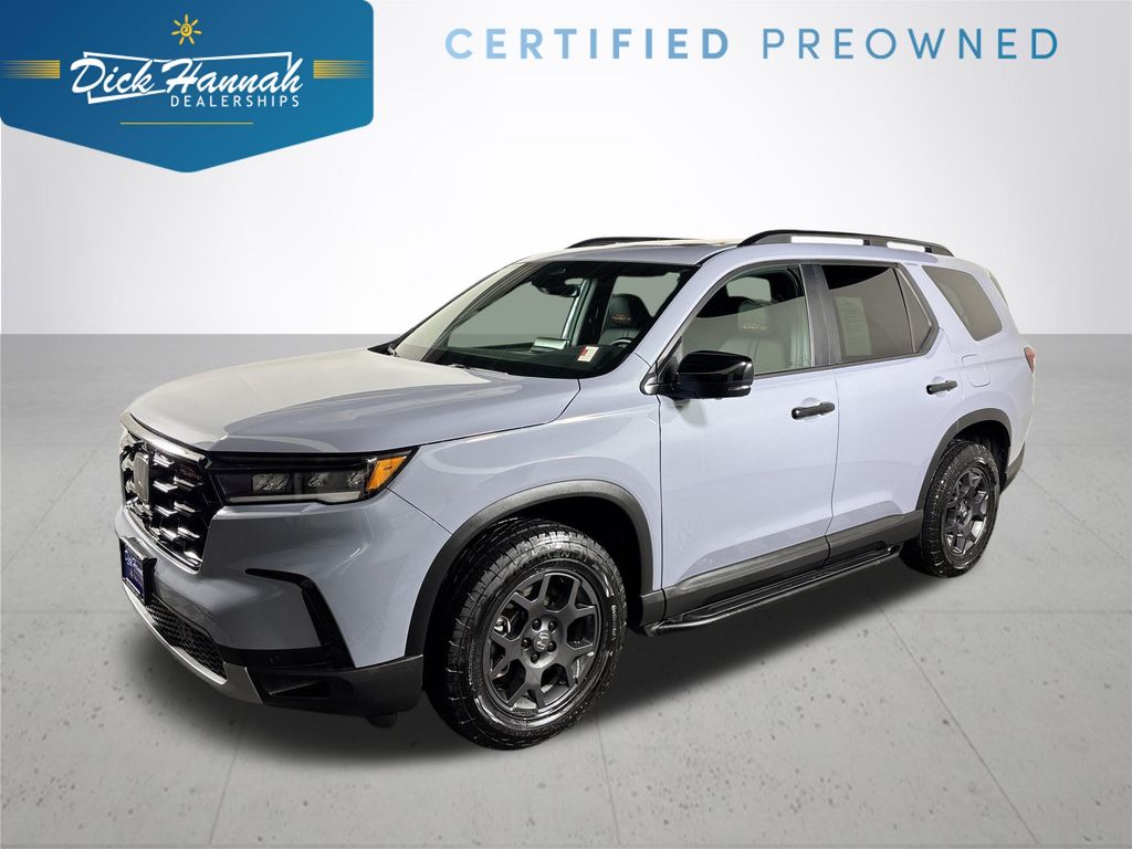 2025 Honda Pilot TrailSport's photo