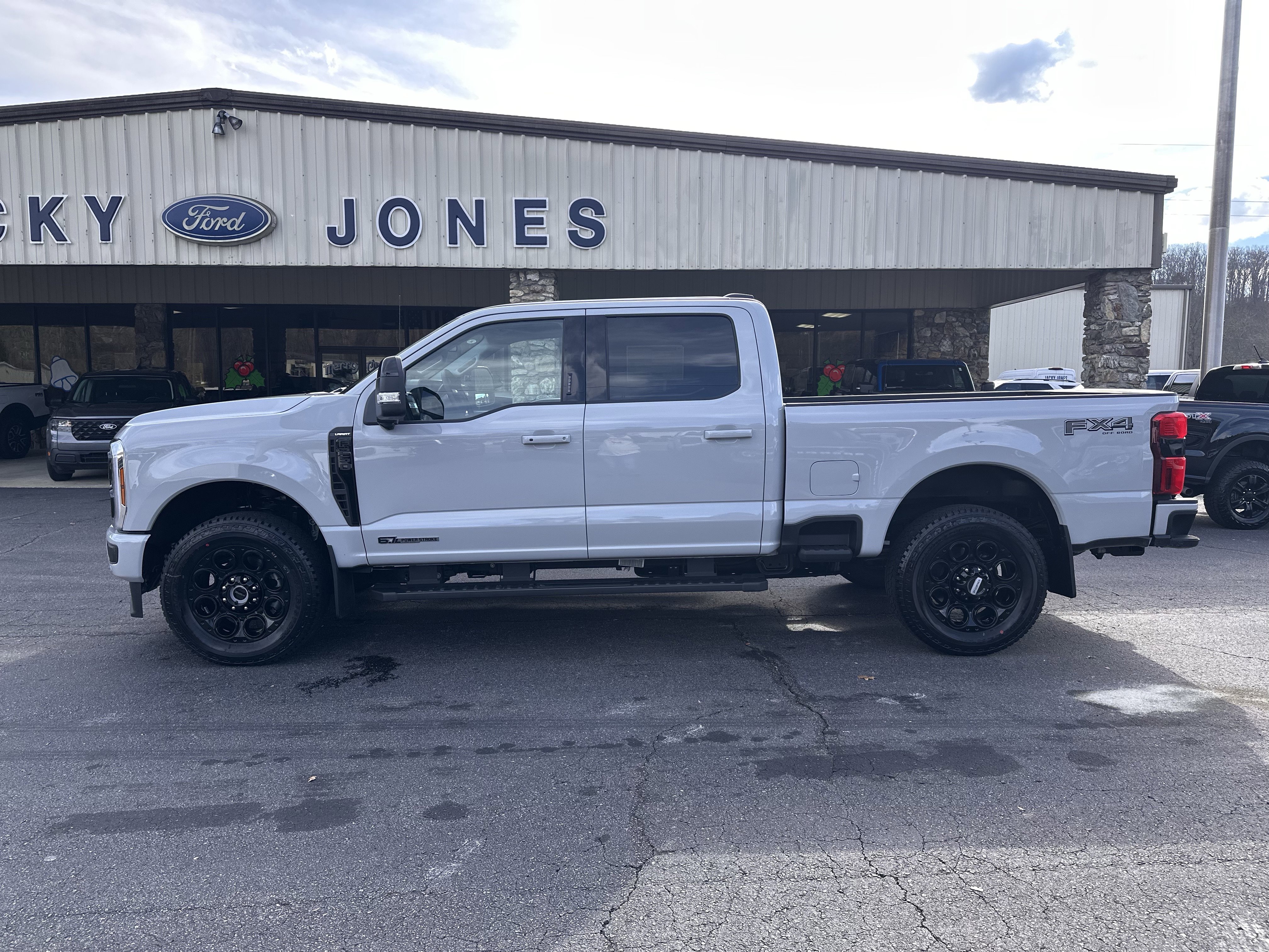 2026 Ford F-250 Super Duty Lariat's photo
