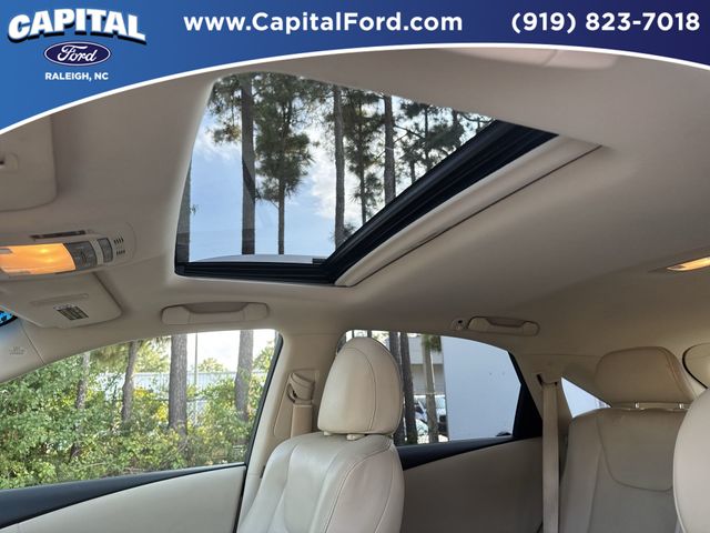 2011 Lexus RX 450h photo 21