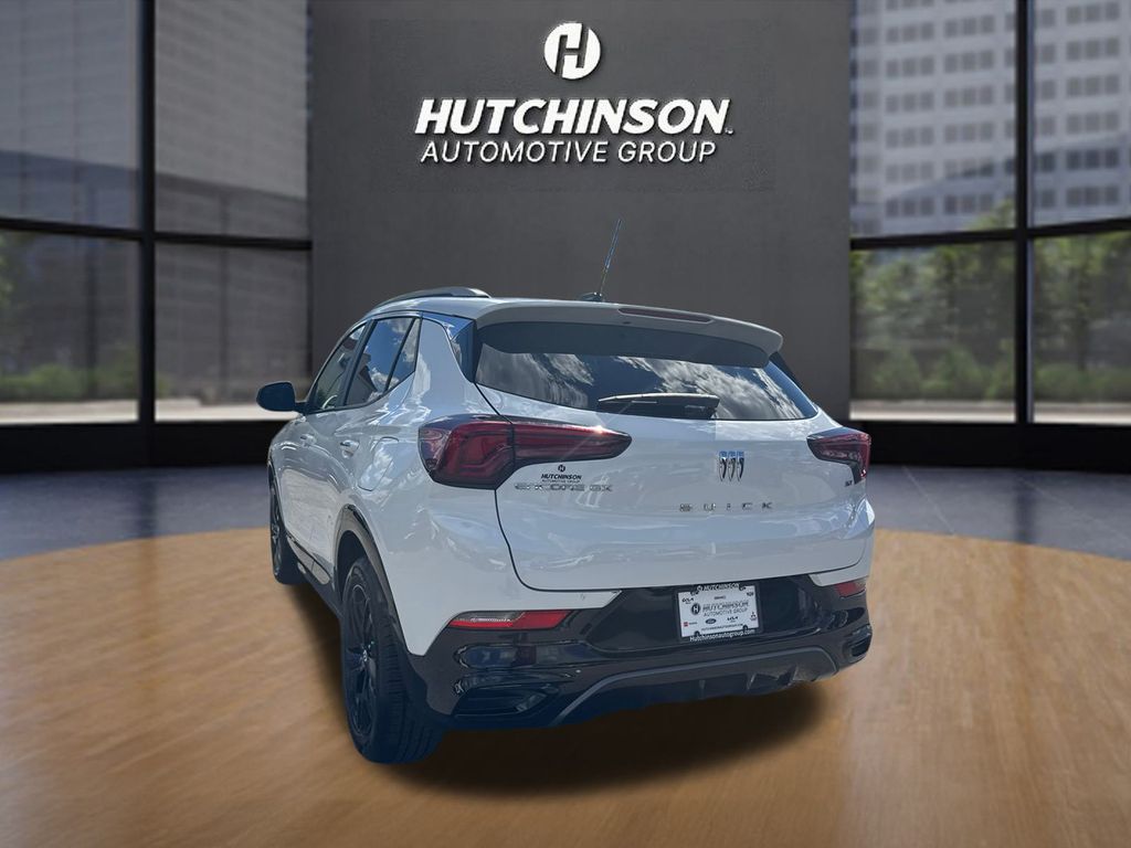 2024 Buick Encore GX Sport Touring photo 3