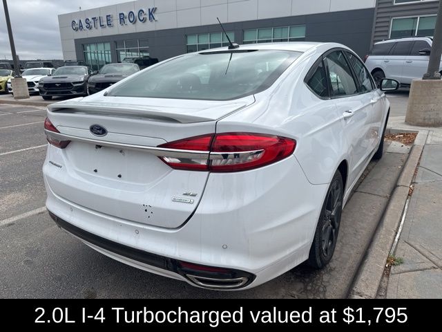 2018 Ford Fusion SE photo 3