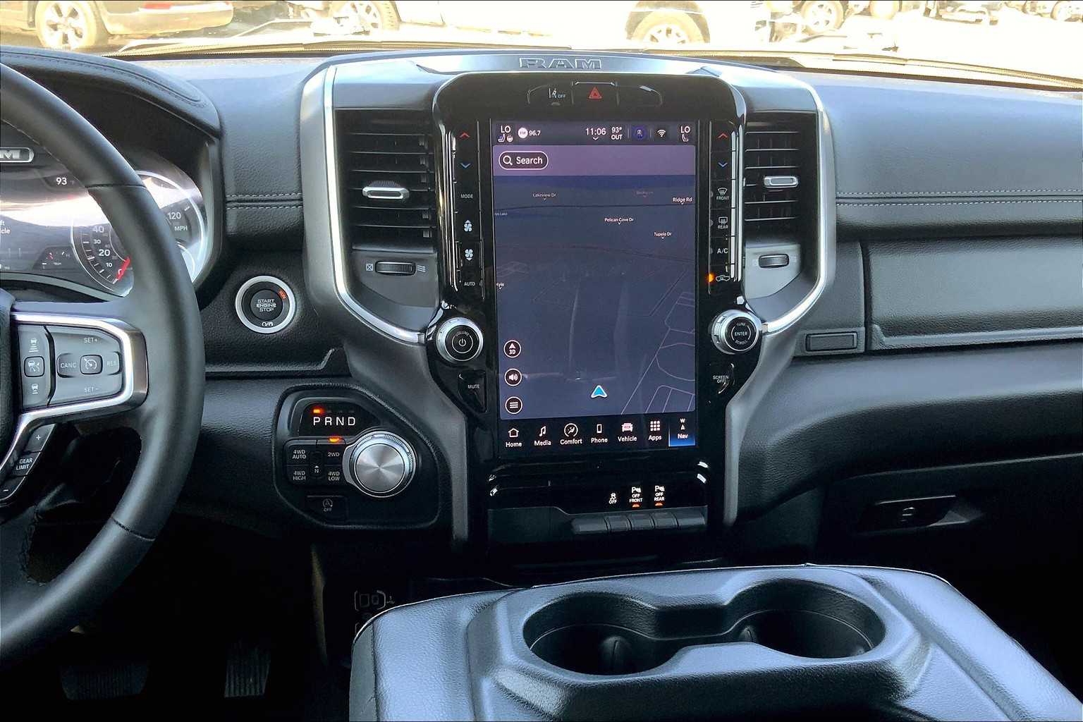 2025 Ram 1500 Laramie photo 6