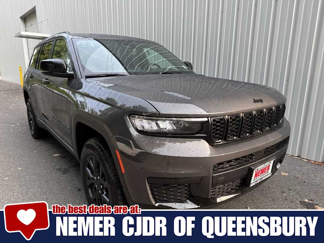 2025 Jeep Grand Cherokee L Altitude's photo