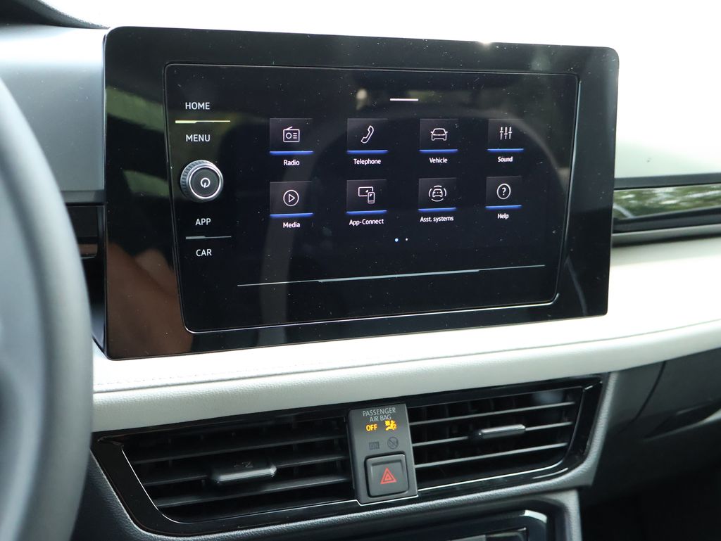 2025 Volkswagen Taos S photo 25