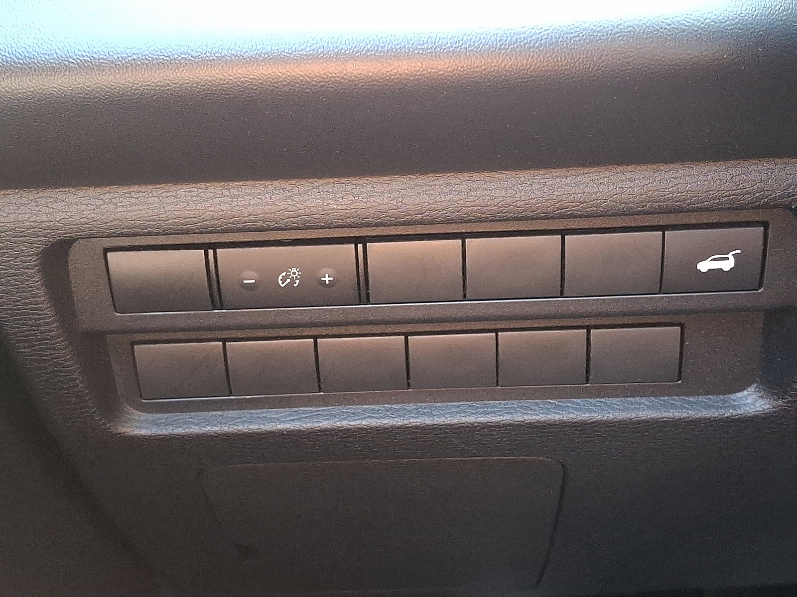2024 Mitsubishi Outlander SE photo 18