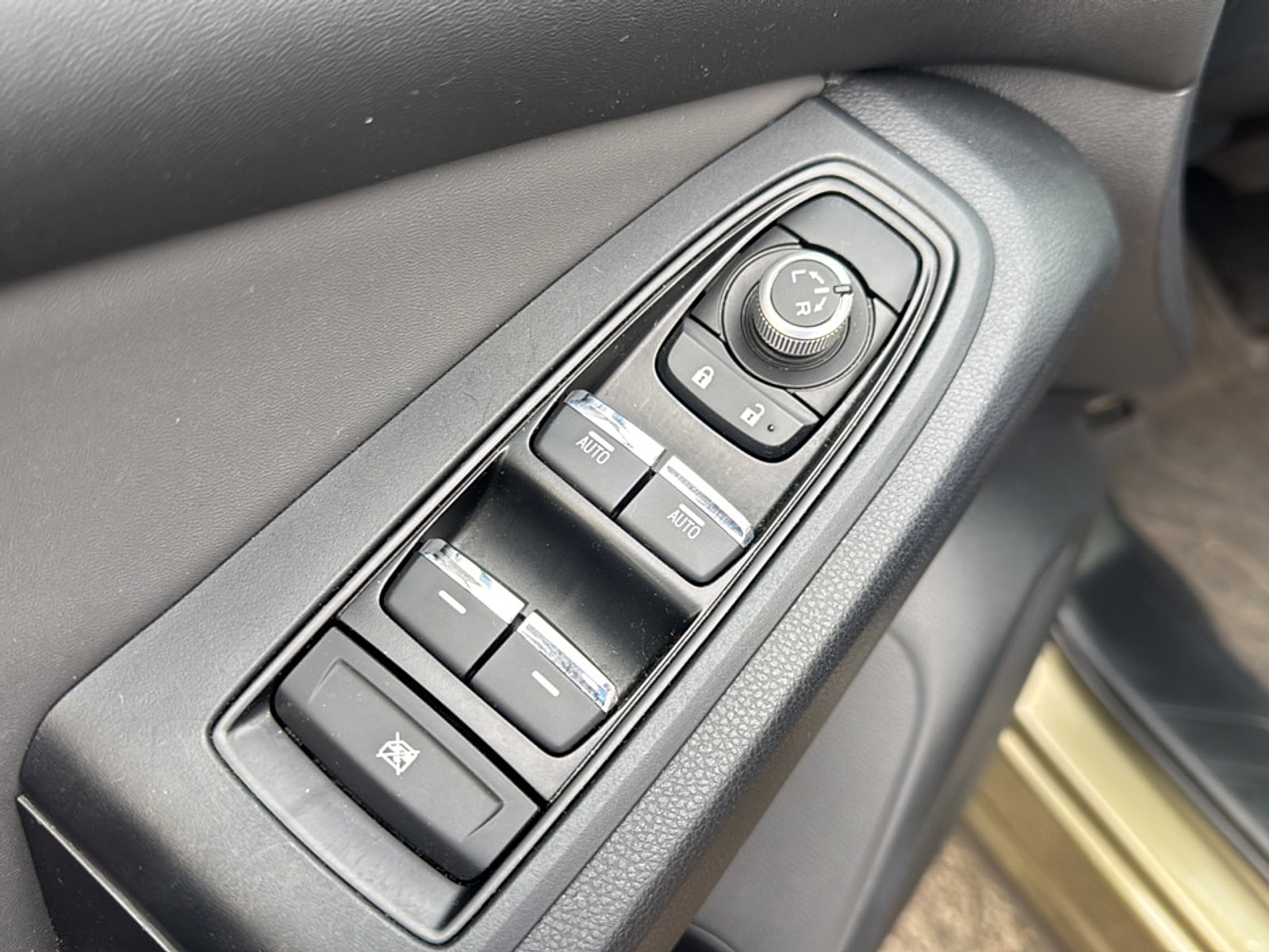 2023 Subaru Ascent Onyx Edition photo 19