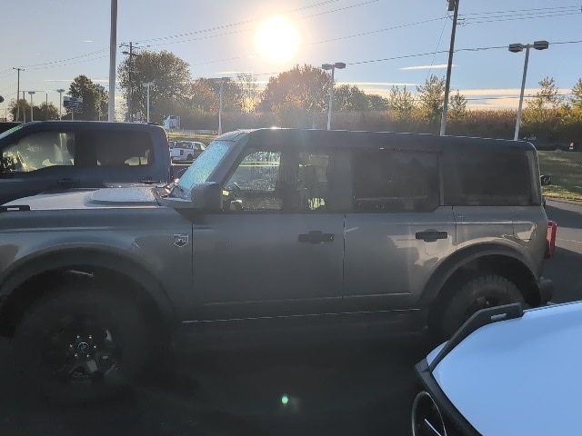 2025 Ford Bronco Big Bend photo 2