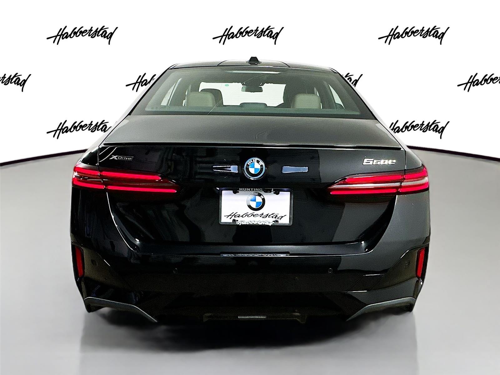 2026 Bmw 550e xDrive photo 6