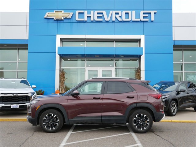 Used 2023 Chevrolet TrailBlazer LT with VIN KL79MPS28PB046741 for sale in Roseville, Minnesota