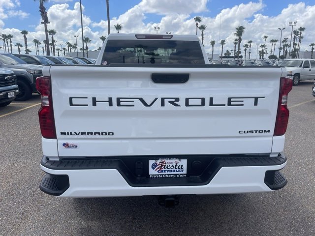 2026 Chevrolet Silverado 1500 Custom photo 6