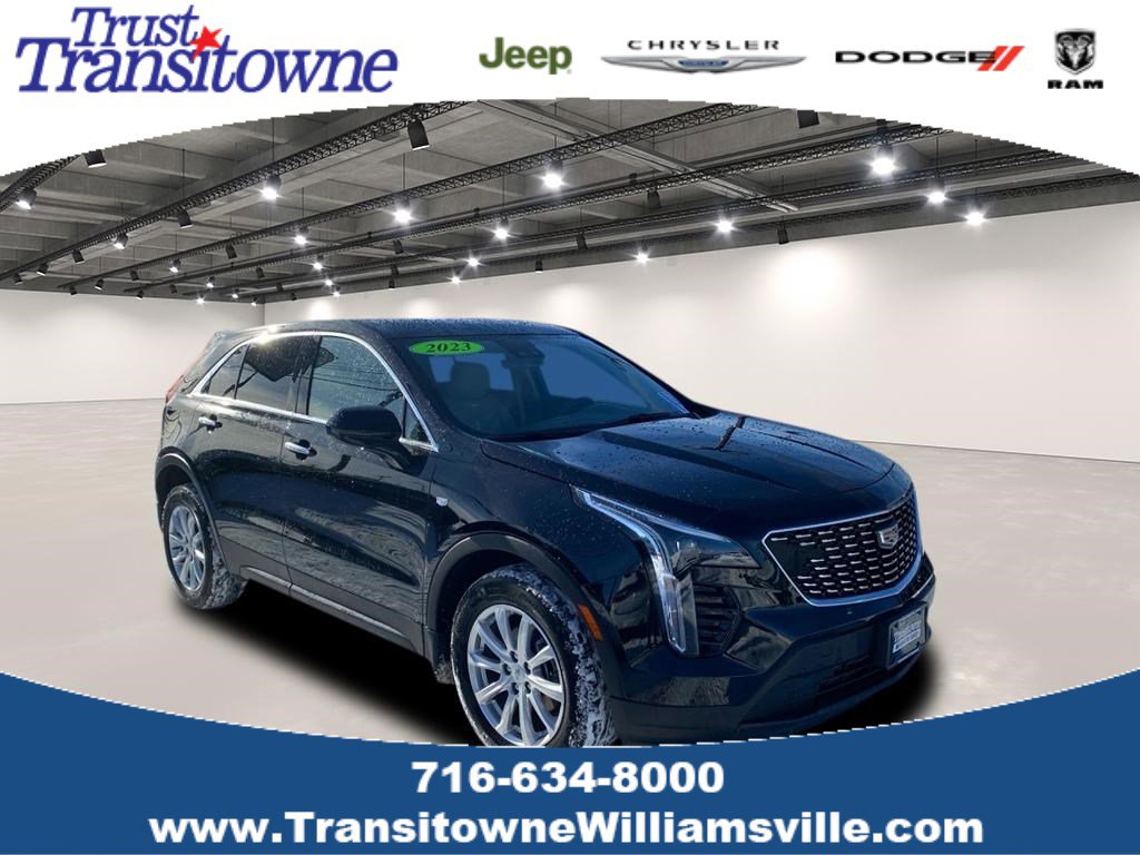 2023 Cadillac XT4 Luxury's photo