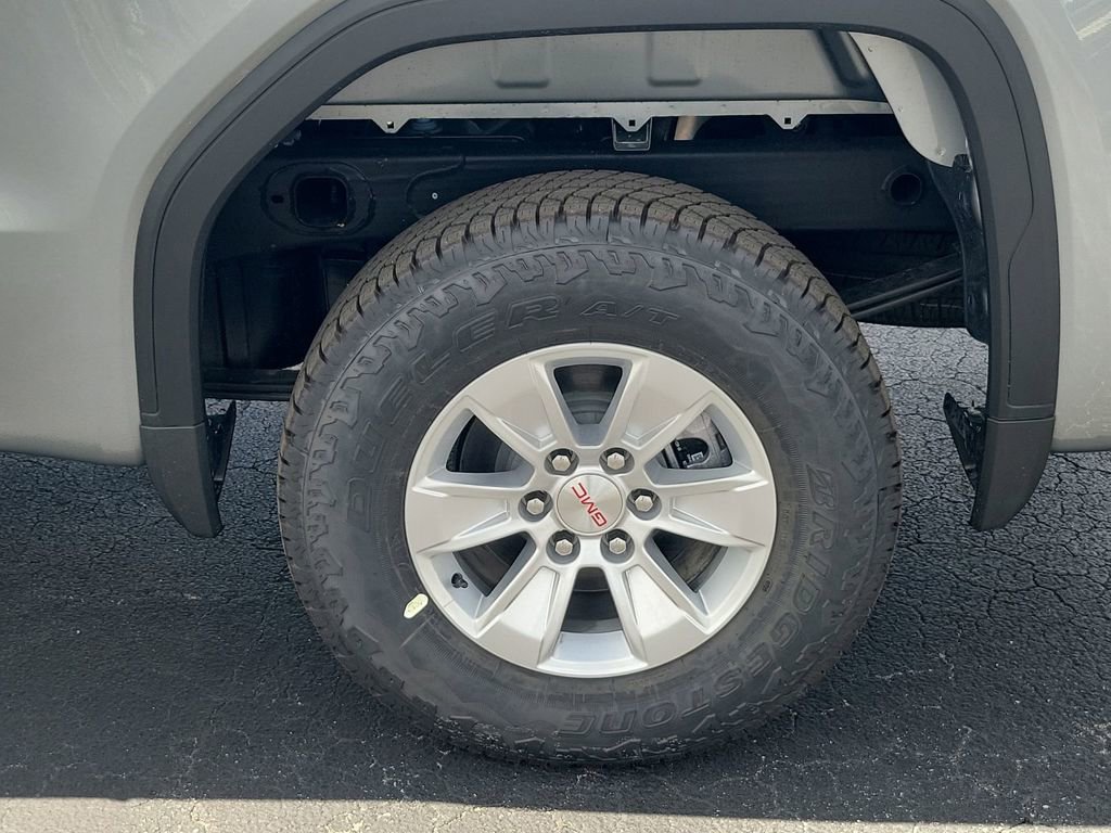 2025 Gmc Sierra Base photo 18