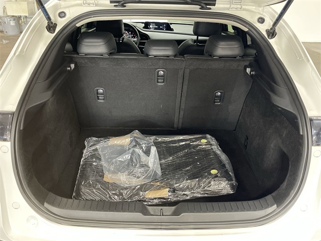 2025 Mazda CX-30 2.5 S Preferred photo 24