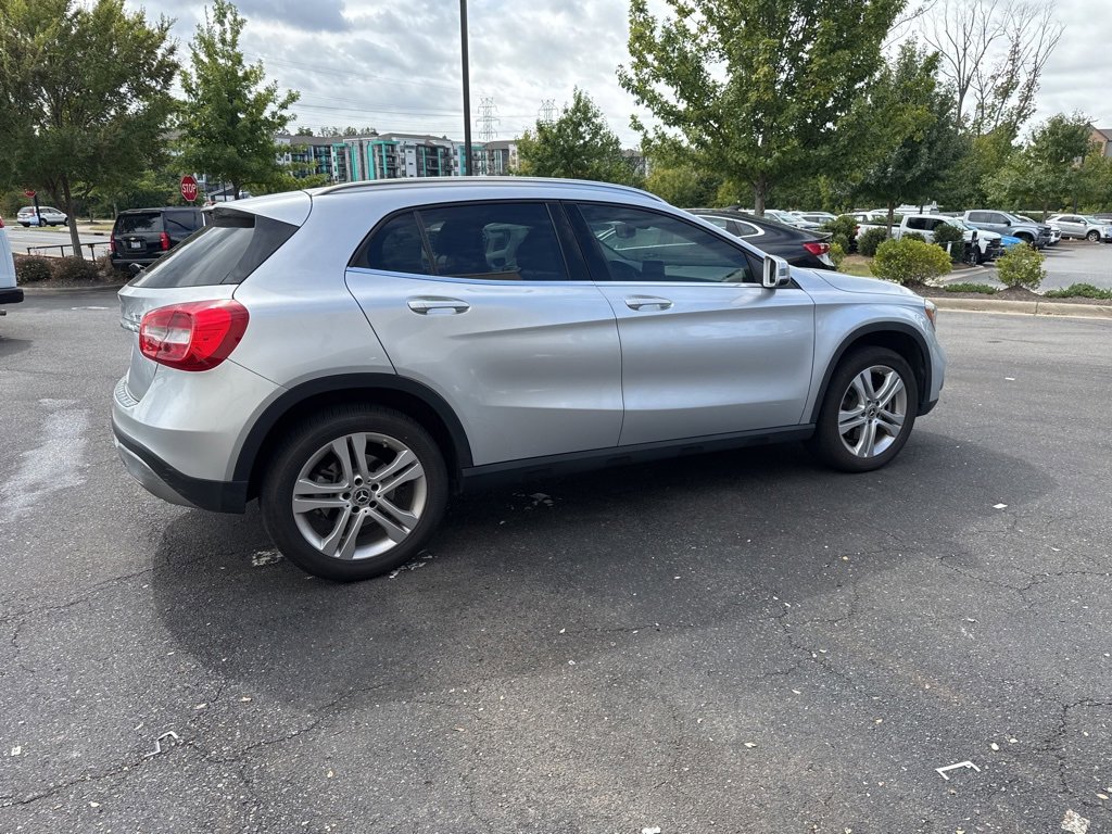2019 Mercedes Benz GLA 250 photo 4