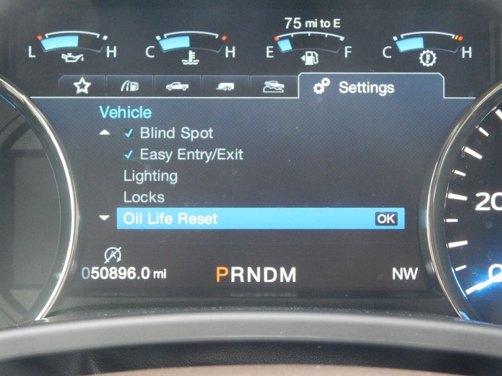 2019 Ford F-150 Lariat photo 36