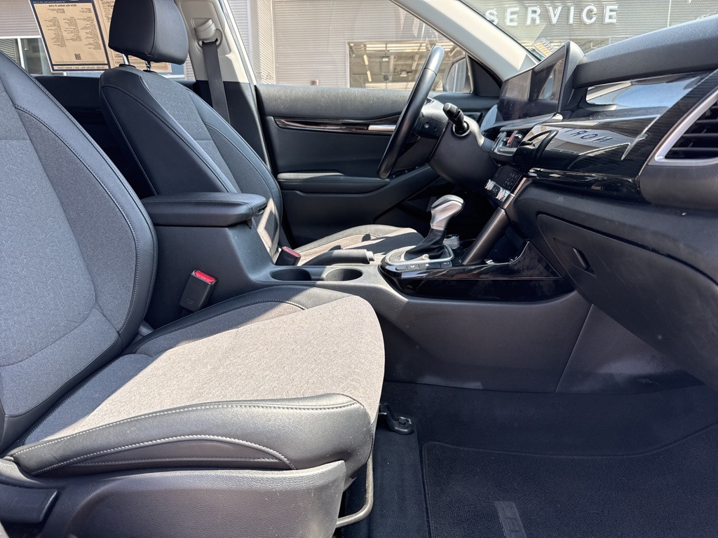 2024 Kia Seltos X-Line photo 25