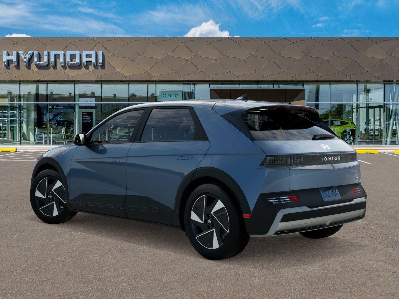 2025 Hyundai Ioniq 5 SE photo 3