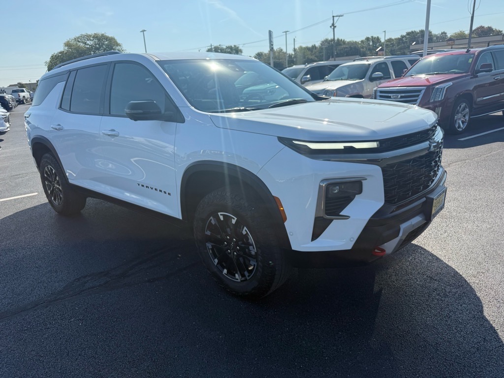 2024 Chevrolet Traverse Z71 photo 4