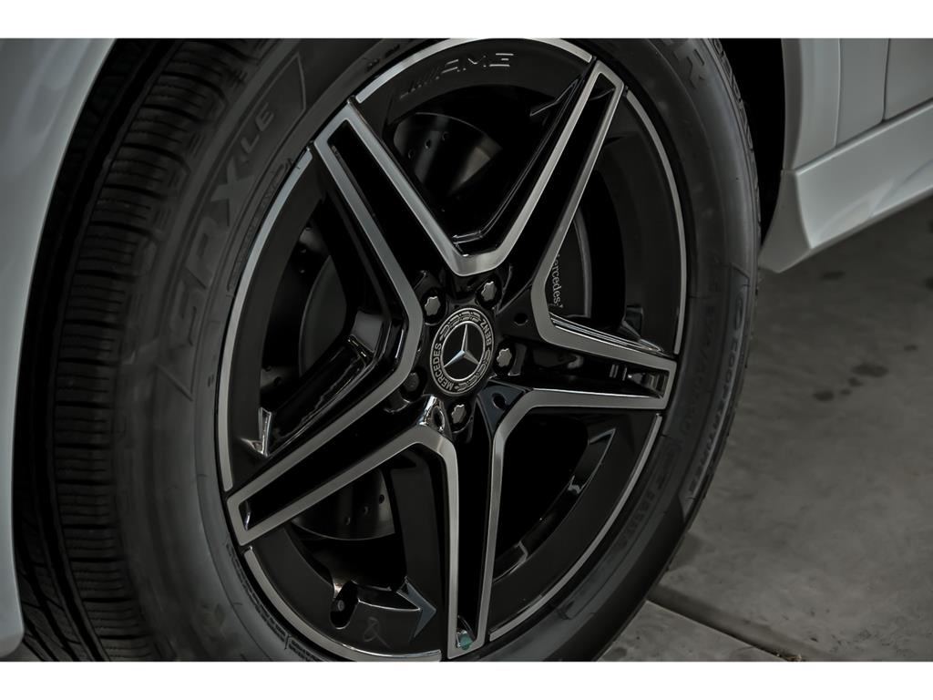 2026 Mercedes Benz GLE 350 4MATIC photo 3