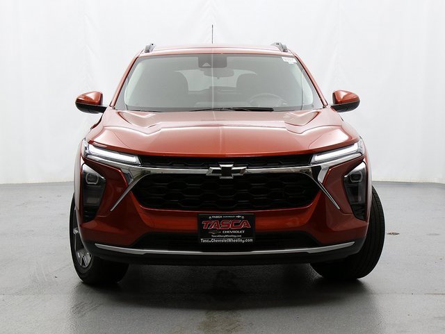 2024 Chevrolet Trax LT photo 5
