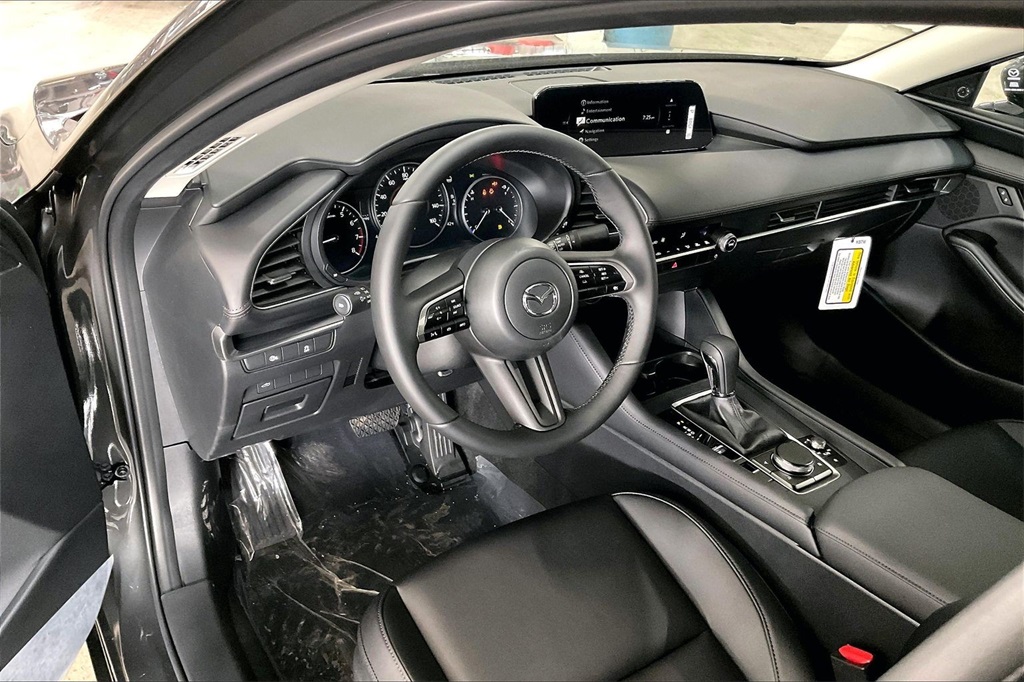 2026 MAZDA MAZDA3 - Image 7