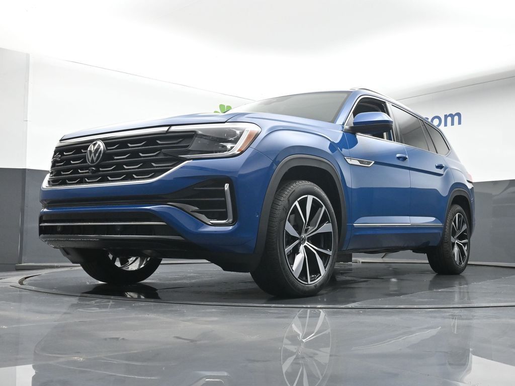 2026 Volkswagen Atlas SEL Premium R-Line photo 4