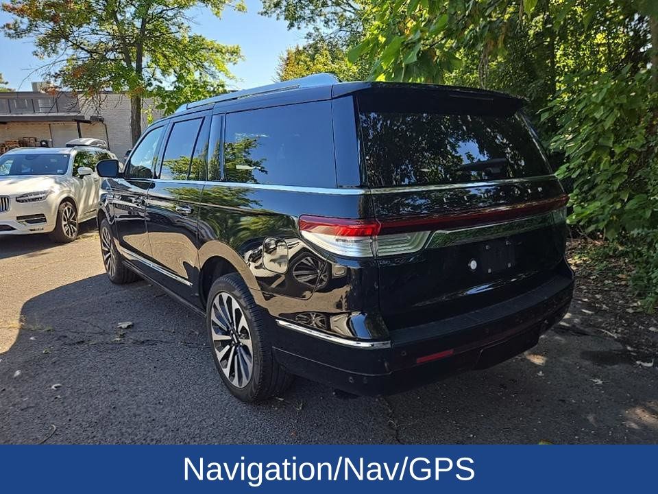 2023 Lincoln Navigator L Reserve photo 3