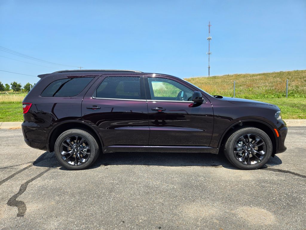 2025 Dodge Durango GT photo 2