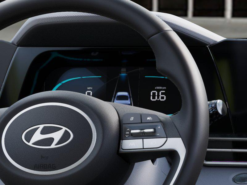 2025 Hyundai Elantra SEL Sport photo 13
