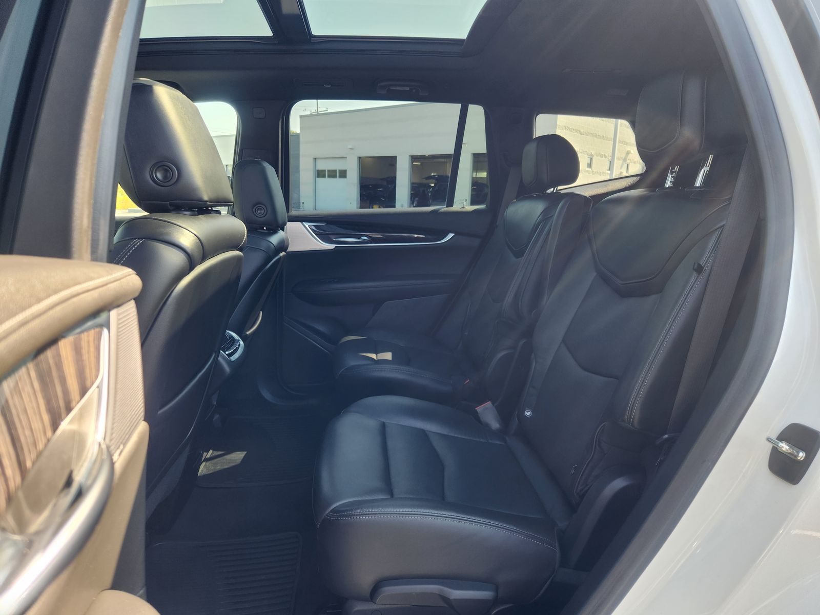 2020 Cadillac XT6 Premium Luxury photo 32