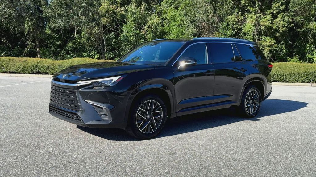 2024 Lexus TX 350 Luxury photo 4