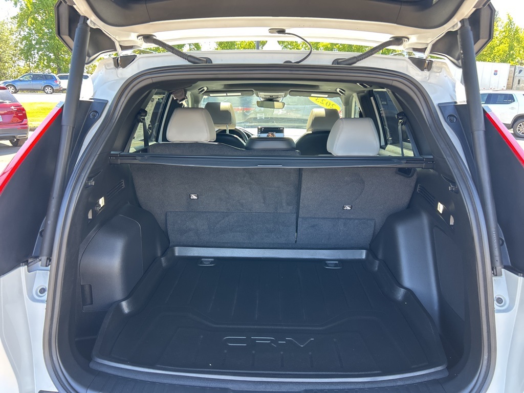 2023 Honda CR-V Hybrid Sport Touring photo 4