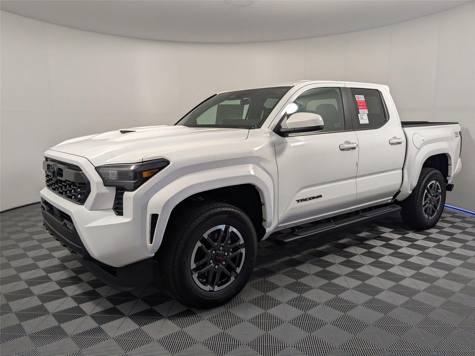 2025 Toyota Tacoma TRD Sport's photo