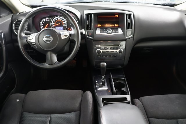 2013 Nissan Maxima S photo 2