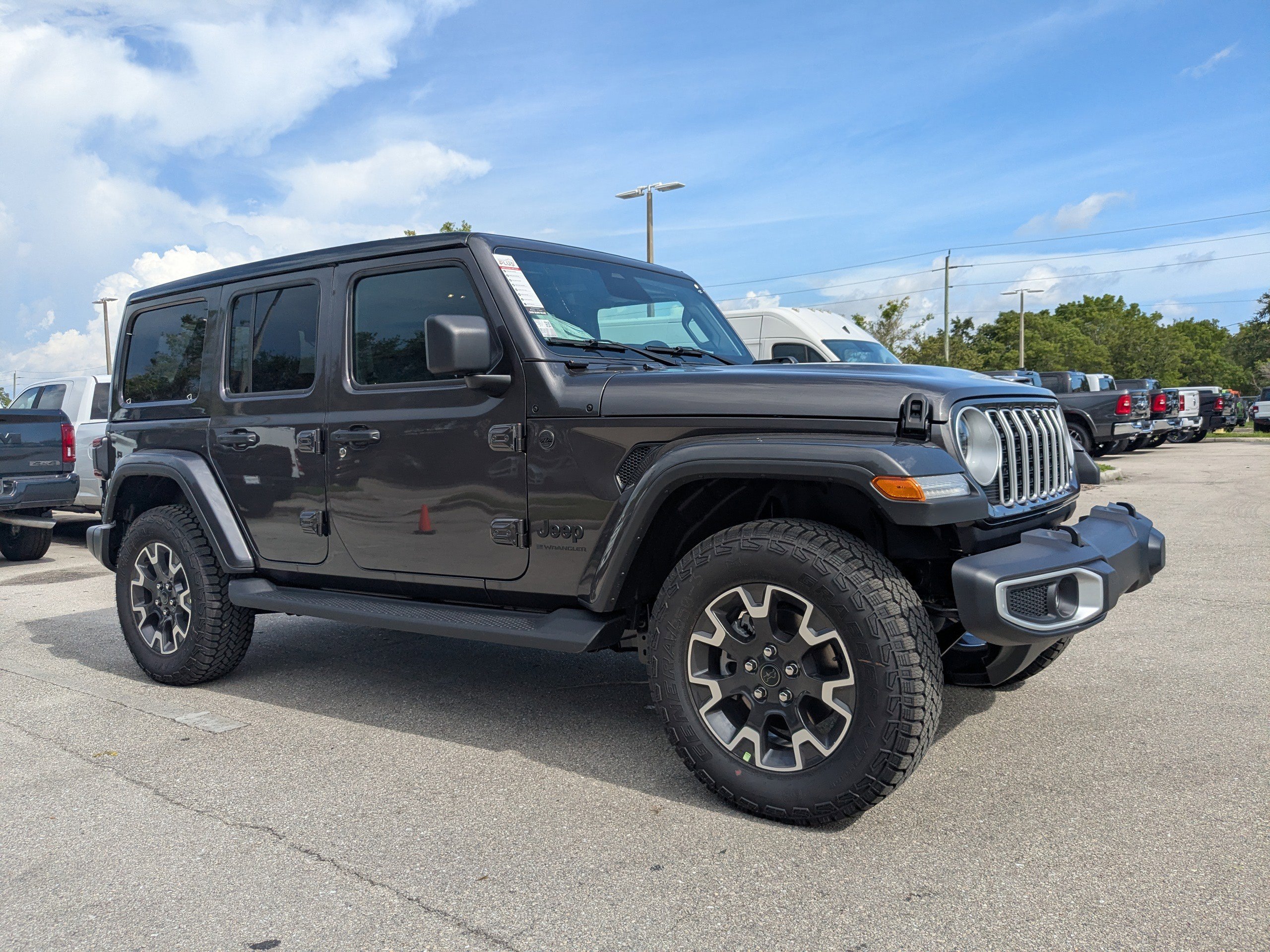 2025 Jeep Wrangler Sahara photo 2