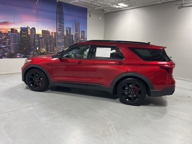 2020 Ford Explorer ST photo 3